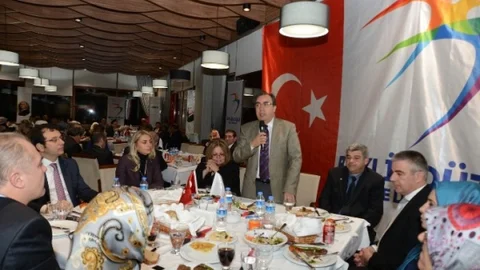 Beylikdüzü Çanakkale Şehitlerini Andı