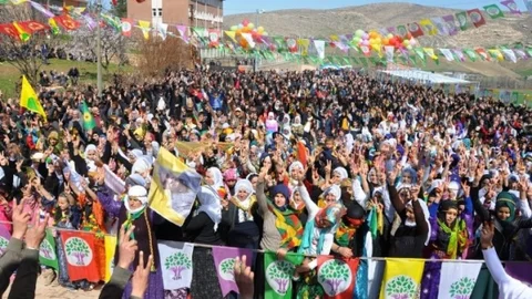Baykan Ve Eruh İlçelerinde Nevruz Kutlamaları