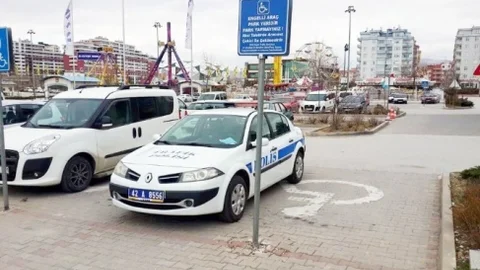 Trafik Polisine 176 Tl Ceza