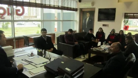 Wushu'da Derece Yapan Sporcular Eskici'yi Ziyaret Etti