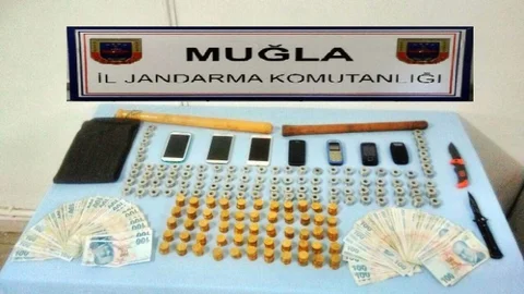 590 Adet Sahte Altın Yakalandı