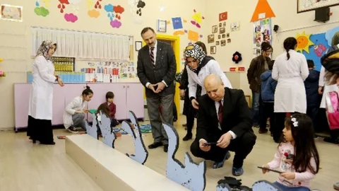 İhlas Anaokulu'ndan Eğlenceli Bilim Şenliği