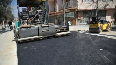 Orhangazi'de Asfalt Çalışmaları Aralıksız Devam Ediyor