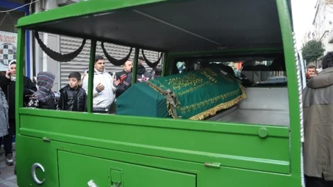 Ölen Arkadaşlarını Motosiklet Konvoyuyla Uğurladılar