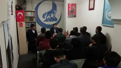 Kars Ülkü Ocakları Çanakkale Şehitlerini Andı