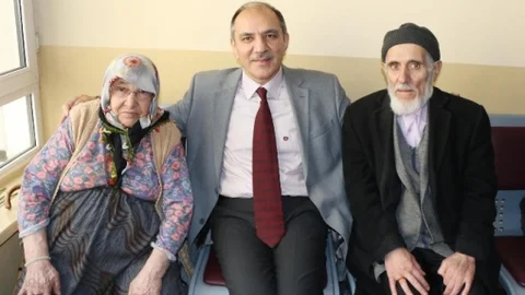 Bursagaz'dan Yaşlılara Moral Ziyareti