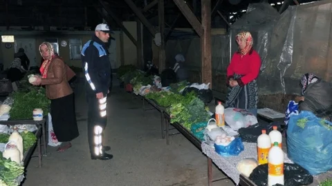 Trabzon Büyükşehir Zabıtası Denetimlerini Sürdürüyor