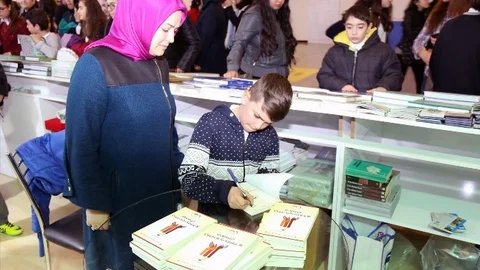 Dokunmatik Kitaplar Okuyucuyla Buluştu