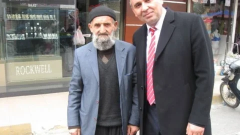 Doç. Dr. Oğurlu “Yaşlıya Sevgi Ve Saygı Göstermek Boynumuzun Borcudur”