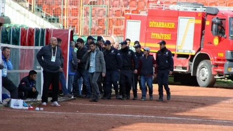 Küfreden 3 Taraftar 1 Yıl Müsabakalardan Men Edildi