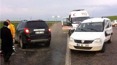 Diyarbakır'da Trafik Kazası 8 Yaralı