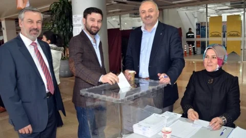 STK'lar AK Parti'nin Temayül Yoklamasında Oy Kullandı