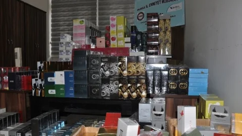 İnegöl Polisinden Kaçak Parfüm Operasyonu