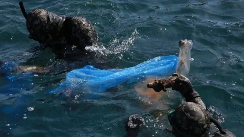 Yalıkavak'ta Deniz Dibi Temizliği