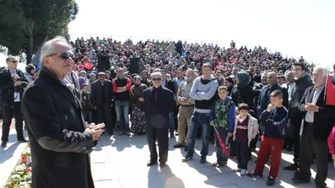 Ekşioğlu Vakfı'ndan Çanakkale Şehitliğine Çıkarma