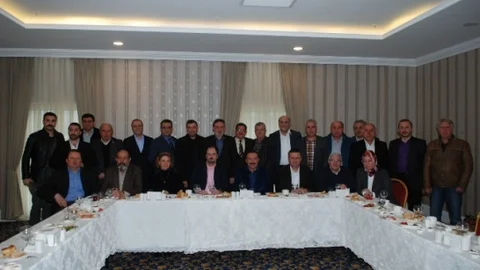 İzmit Belediye Başkanı Dr. Nevzat Doğan