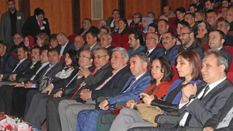 Aşık Veysel Kocaeli'de Türküleriyle Anıldı