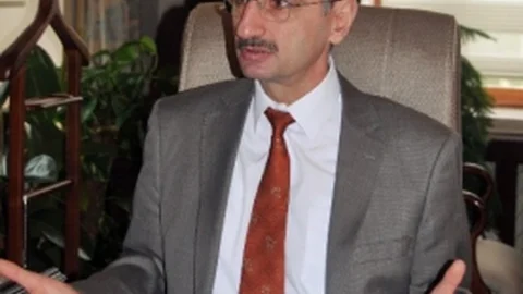 Vali Bektaş Cezaevindeki Ölümle İlgili Konuştu