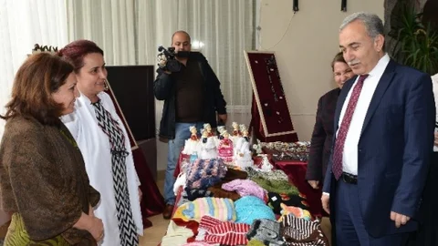 Vali Büyük Huzurevi Sakinlerini Ziyaret Etti