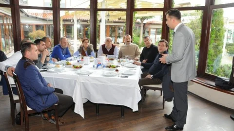 Genel Sekreterlere Kuyab Brifingi