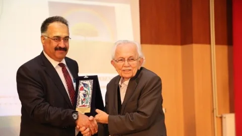 Iğdır'da ‘Mesnevi' Sempozyumu