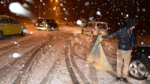 Erciş'te Karla Mücadele Çalışması