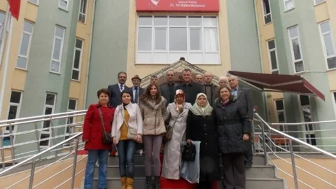 Şehit Ailelerinden 75 Yıl Huzurevi'ne Ziyaret