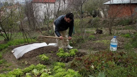 İşsiz Gencin İlginç Tepkisi
