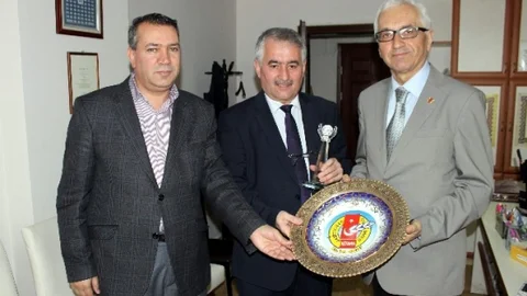 Salih Aytemur'a Bir Ödül De Gazeteciler Cemiyeti'nden