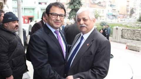 AK Parti Aday Adayı Şakır'a İlgi Yüksek