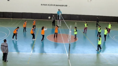 Araban'da Temel Eğitim Okulları Arası Spor Müsabakaları Başladı.