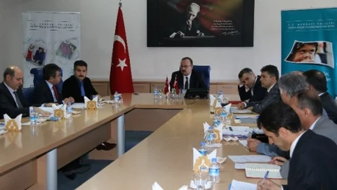 Hakkâri'de Eğitim Yatırımları Planlama Toplantısı