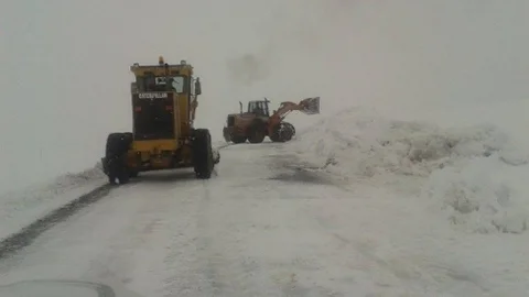 Çaldıran'da Karla Mücadele Çalışması
