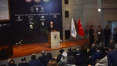 Ulaştırma Bakanı Bilgin ‘Kent İçi Ulaşım Çalıştayı'na Katıldı