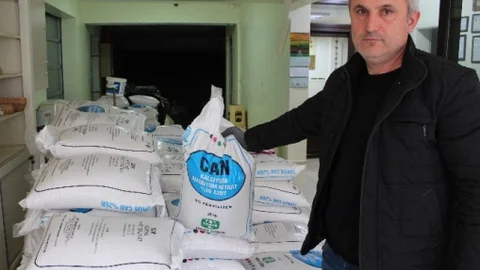 Esnafın Yüzü Gübre Satışı İle Güldü