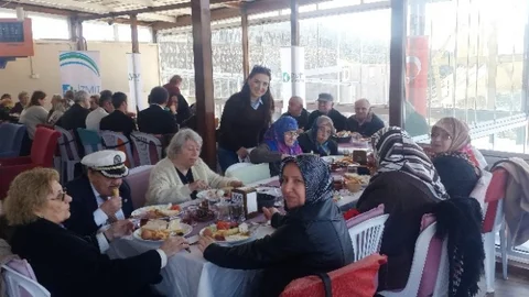 İzmit Belediye Başkanı Dr. Nevzat Doğan