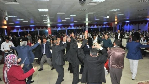 Huzurevi Sakinlerine Sıra Gecesi