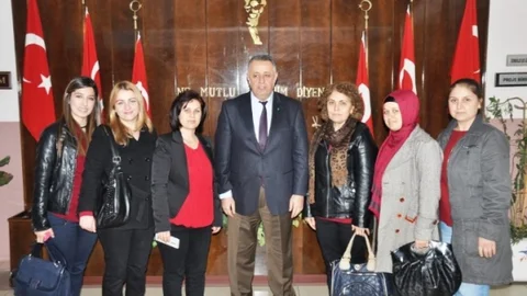 Ödemişli Ak Kadınlardan Kaymakam Ateşoğlu'na Ziyaret