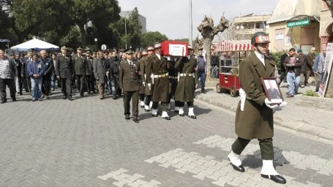 Kalp Krizi Sonucu Ölen Kıdemli Başçavuş Toprağa Verildi