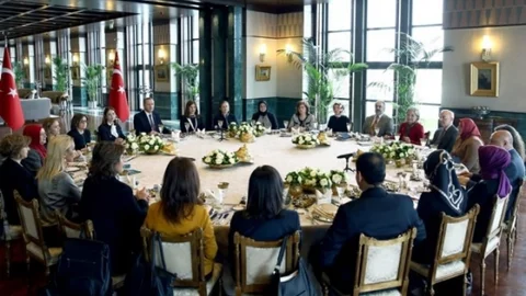 Başkan Şahin Cumhurbaşkanı Tarafından Verilen Yemeğe Katıldı