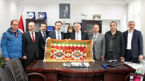 Yahyalı Milli Eğitim'den Başkan Öztürk'e Teşekkür Ziyareti