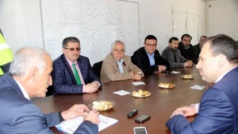 Ak Partililer Yeni Devlet Hastanesi İnşaatını Ziyaret Etti