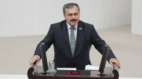 Bakan Eroğlu Hakkındaki Gensoru Gündeme Alınmadı