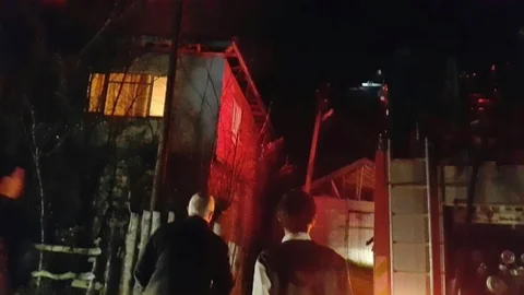Bartın'da Yalnız Yaşayan Yaşlı Adamın Evi Yandı