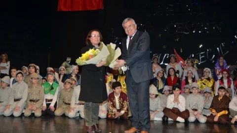 Bahçeşehir Koleji Öğrencileri Çanakkale Destanını Canlandırdı