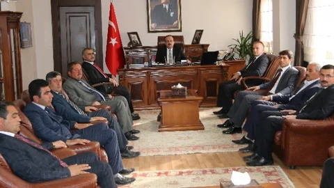 Muhtarlardan Vali Canbolat'a Ziyaret