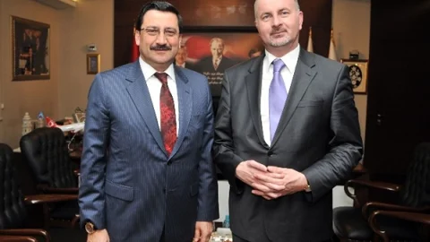 Gorajde Müftüsünden Başkan Ak'a Teşekkür Ziyareti