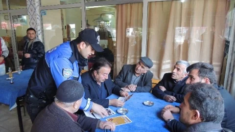 Polisten Vatandaşa Dolandırıcılık Uyarısı