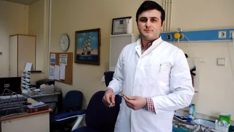 Burundan Sülük Kulaktan Böcek Çıktı