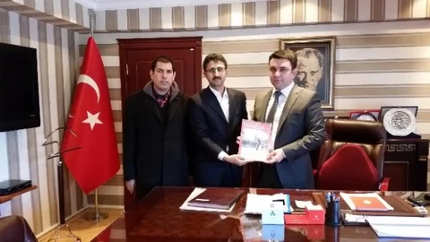 Hayrat Vakfından Kaymakama Ziyaret